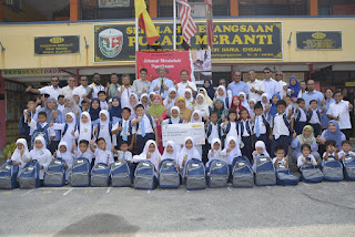 Photo 2 Protasco CSR Roadcare VIP with students 25 September 2019 712594